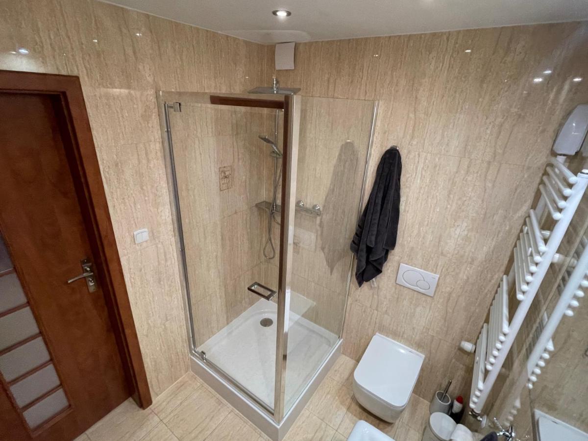 Apartament Szmaragdowy 斯维诺乌伊希切 外观 照片
